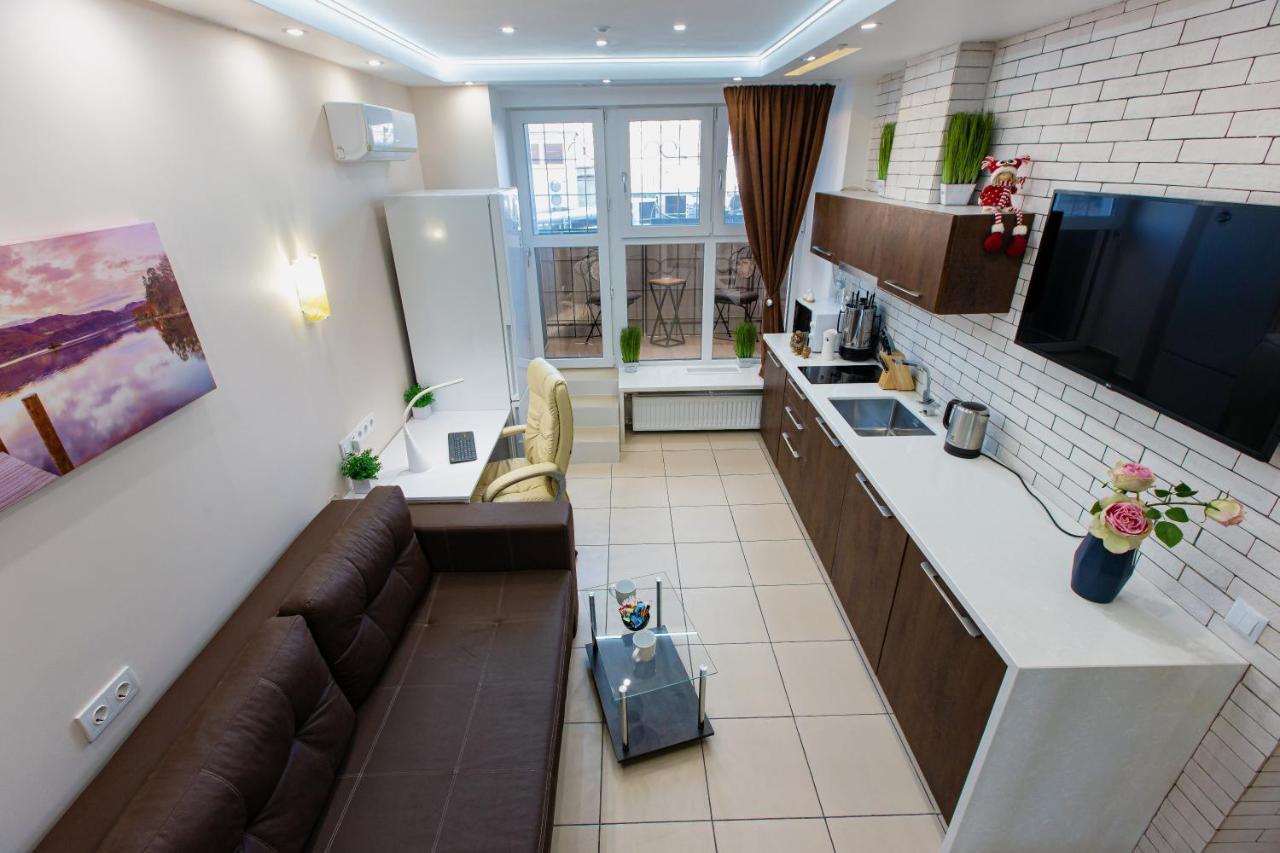 Big Jacuzzi , Sauna , Khreshchatyk apartments Kiev Bagian luar foto